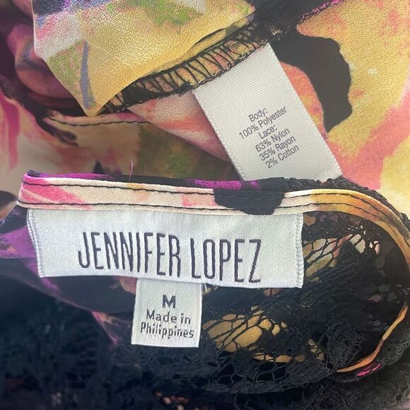 Jennifer Lopez Floral & Lace Batwing Sleeve Blouse sz M - Picture 8 of 8
